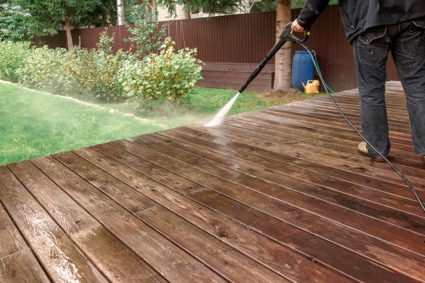 Best Roof Washing  in Springs, NY