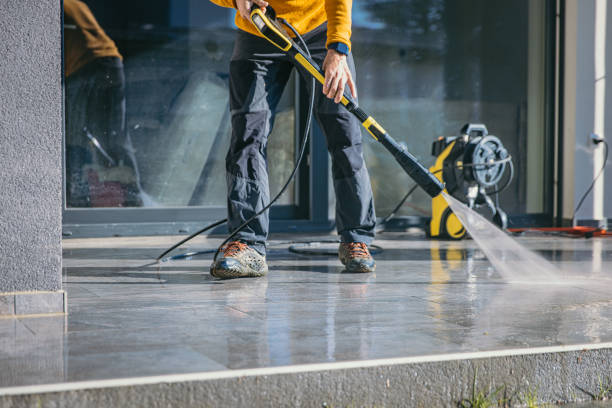 Best Graffiti Removal  in Springs, NY